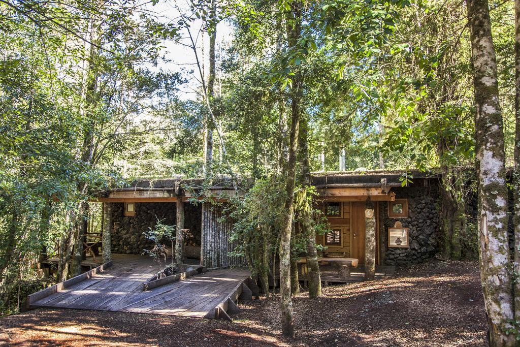 Huilo Huilo Nawelpi Lodge Puerto Fuy Esterno foto